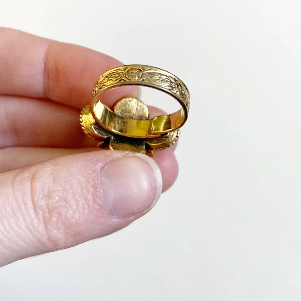 Vintage this ring